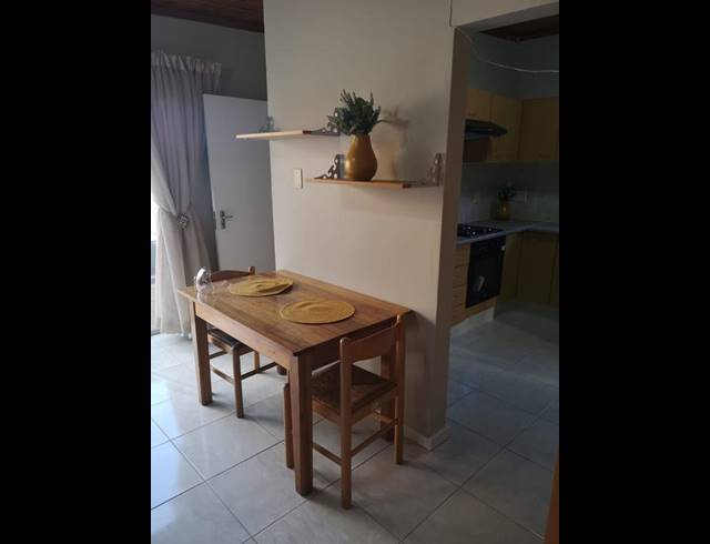 1 BEDROOM PROPERTY TO RENT IN MALABAR